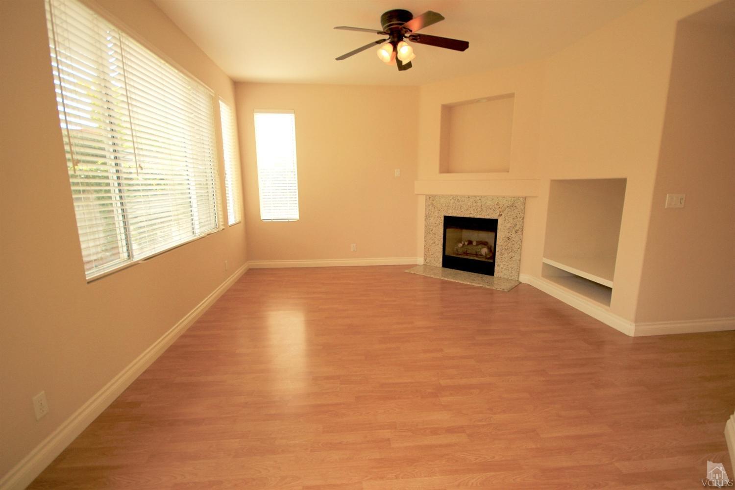 584 Paseo Lunar, Camarillo, CA 93010