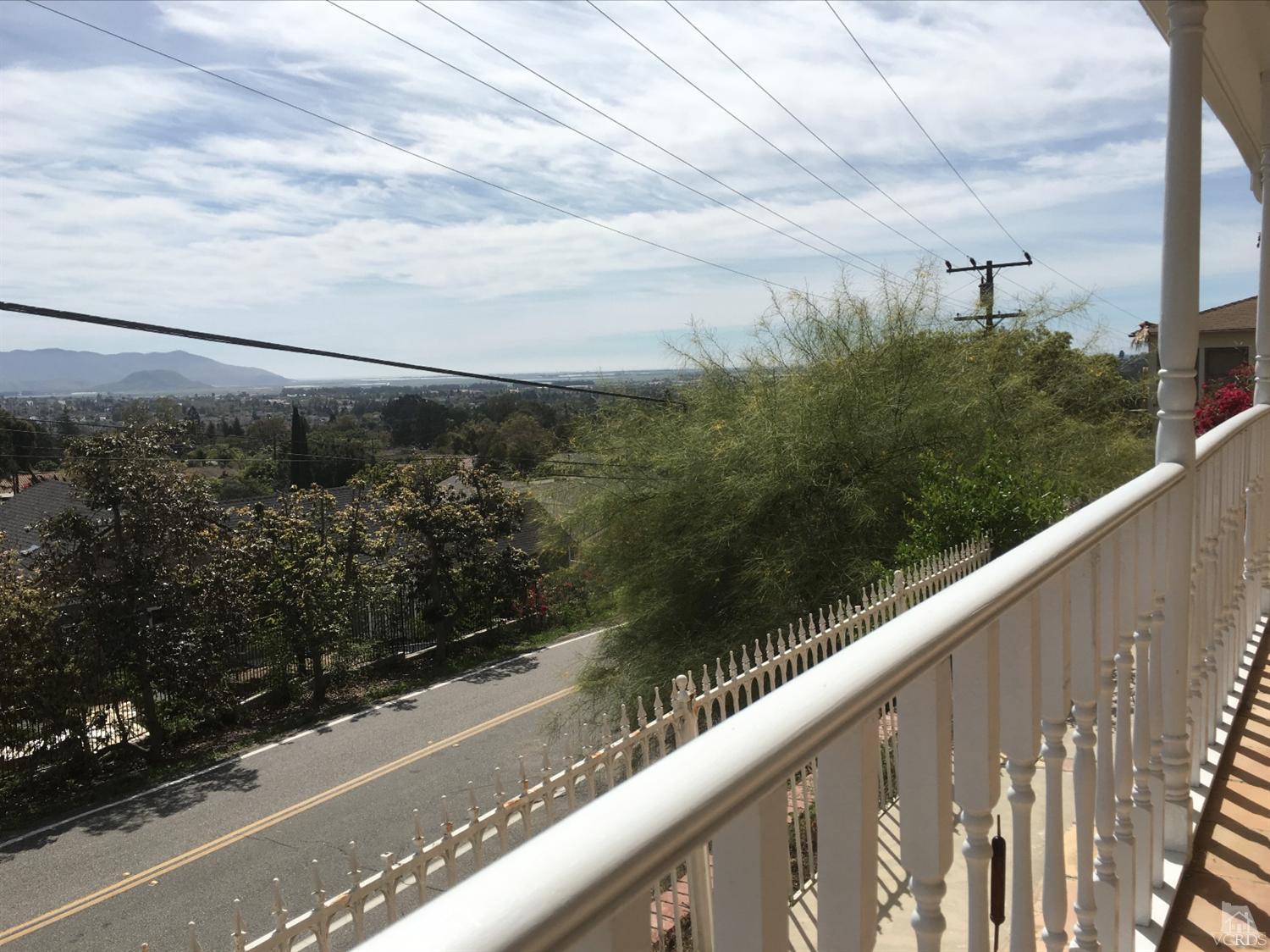 102 Santa Cruz Way, Camarillo, CA 93010