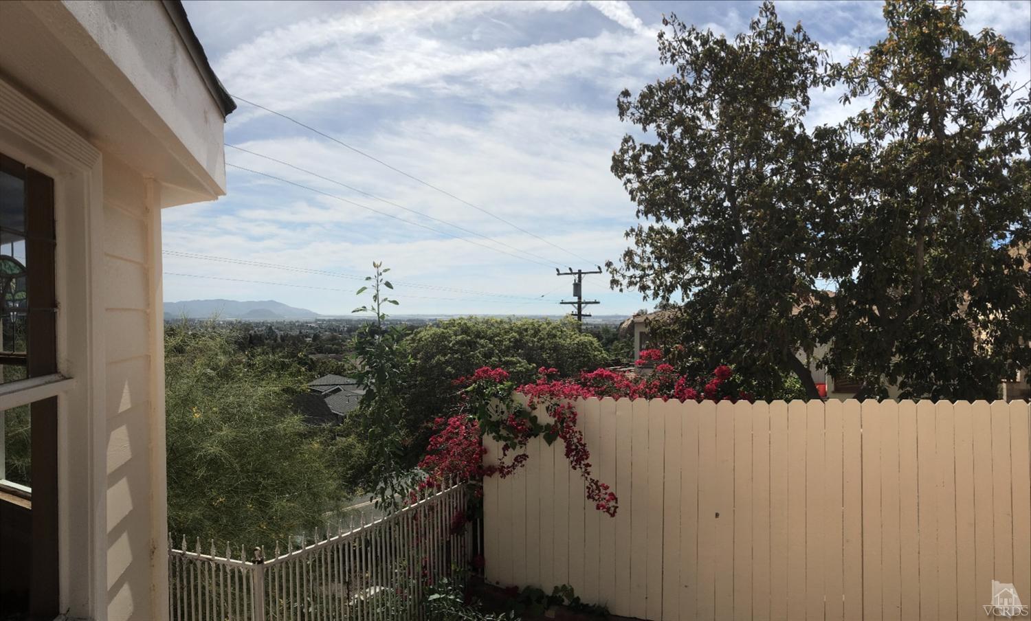 102 Santa Cruz Way, Camarillo, CA 93010