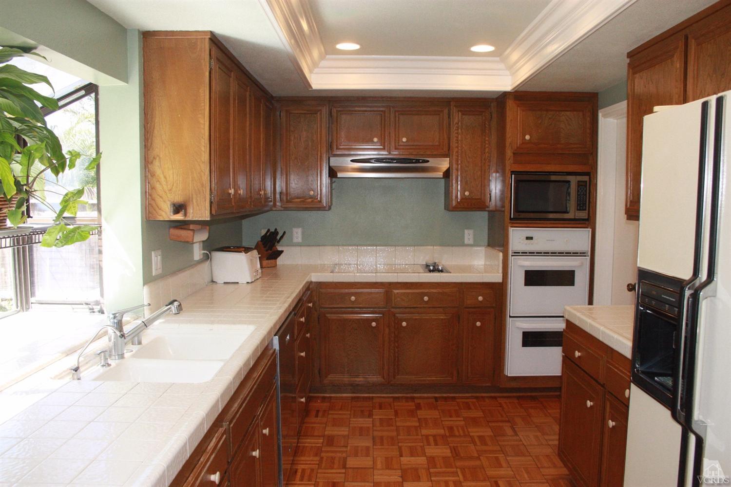 167 Flora Vista Avenue, Camarillo, CA 93012