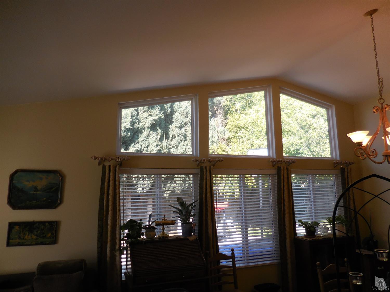 427 Appletree Court, Camarillo, CA 93012