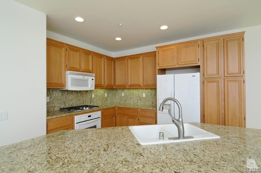 3354 Shadetree Way, Camarillo, CA 93012