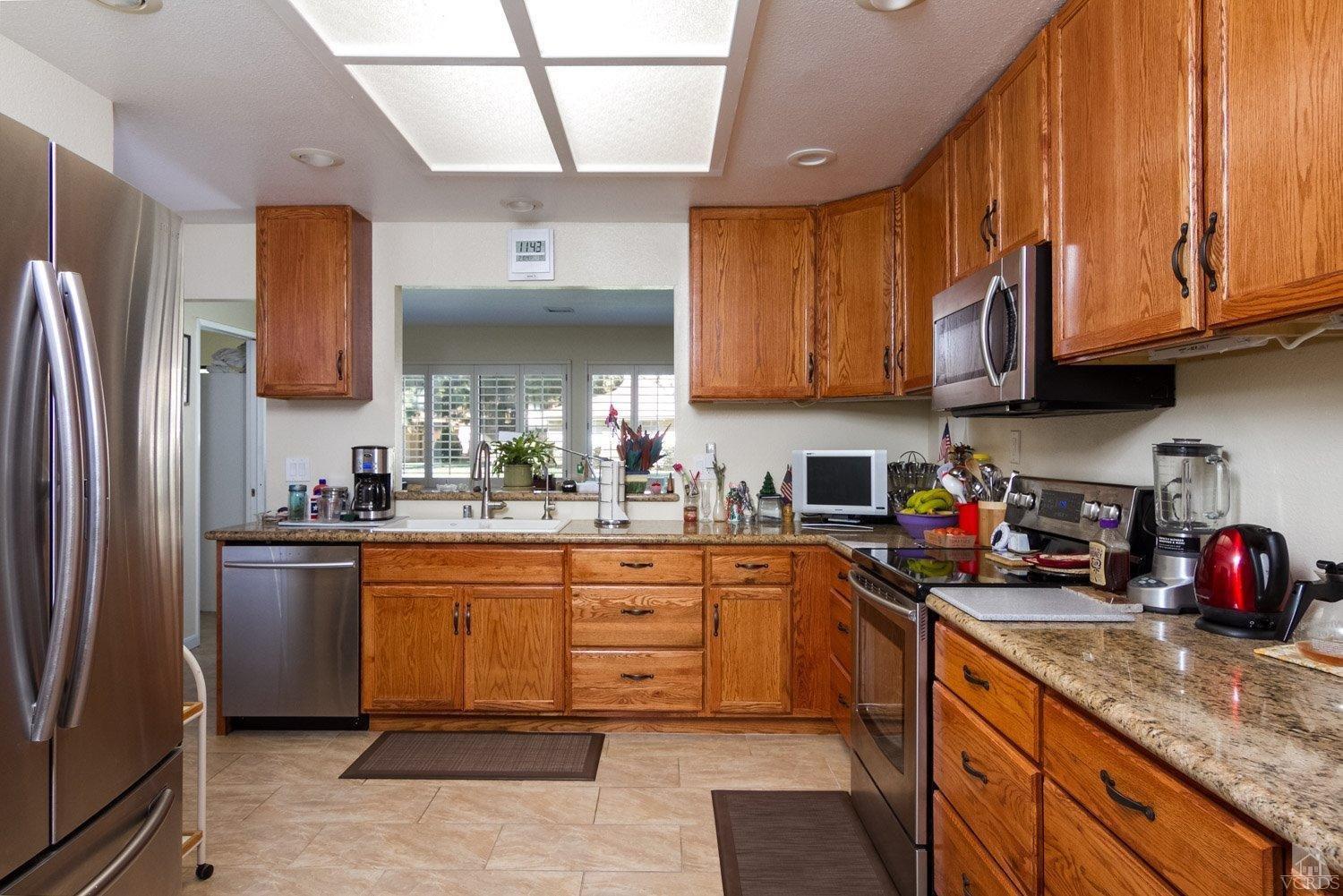 9211 Village 9, Camarillo, CA 93012