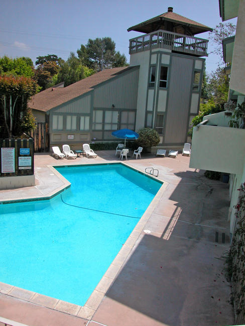 5455 8th St, Carpinteria, United States 93013