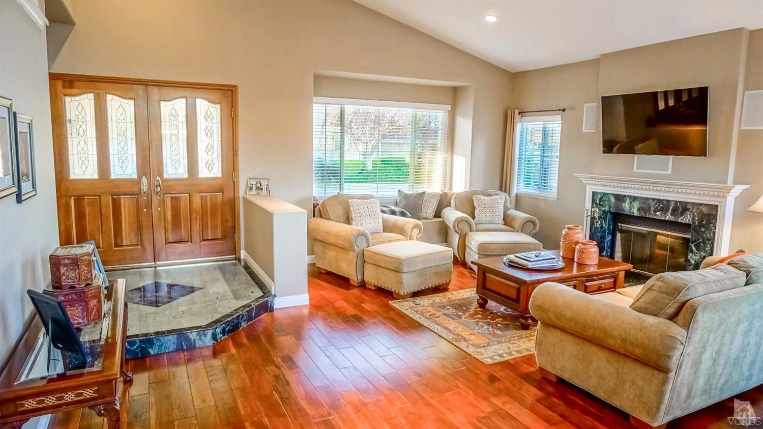 14207 Clemson Street, Moorpark, CA 93021