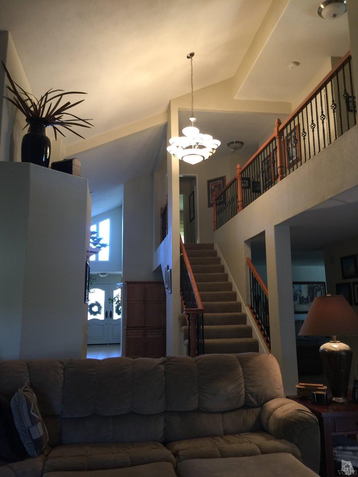 4935 Hollyglen Court, Moorpark, CA 93021