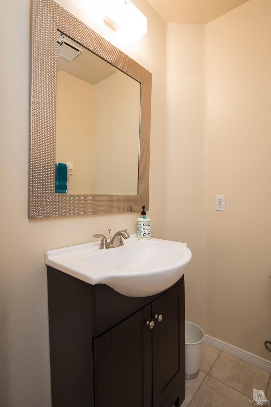 4488 Skyglen Court, Moorpark, CA 93021