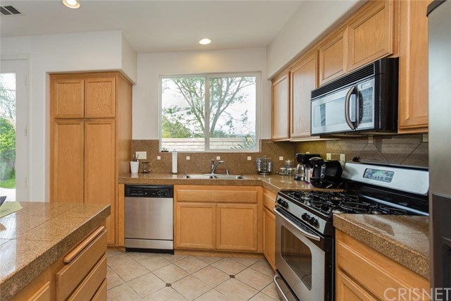 153 Moonsong Court, Moorpark, CA 93021