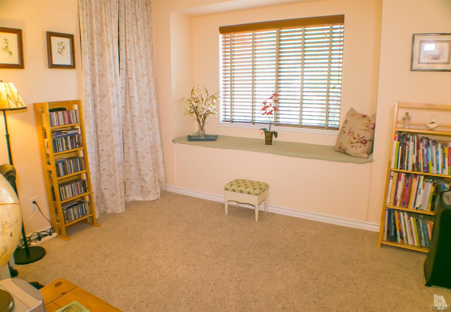 6948 Luther Circle, Moorpark, CA 93021