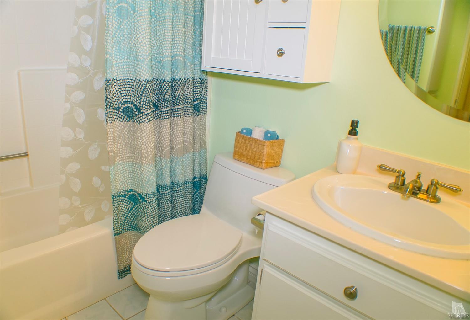 6948 Luther Circle, Moorpark, CA 93021