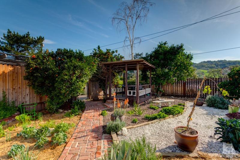 1005 Spring Street, Oak View, CA 93022