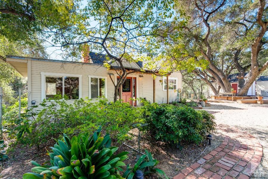 350 Olive Street, Oak View, CA 93022