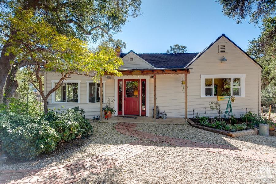 350 Olive Street, Oak View, CA 93022