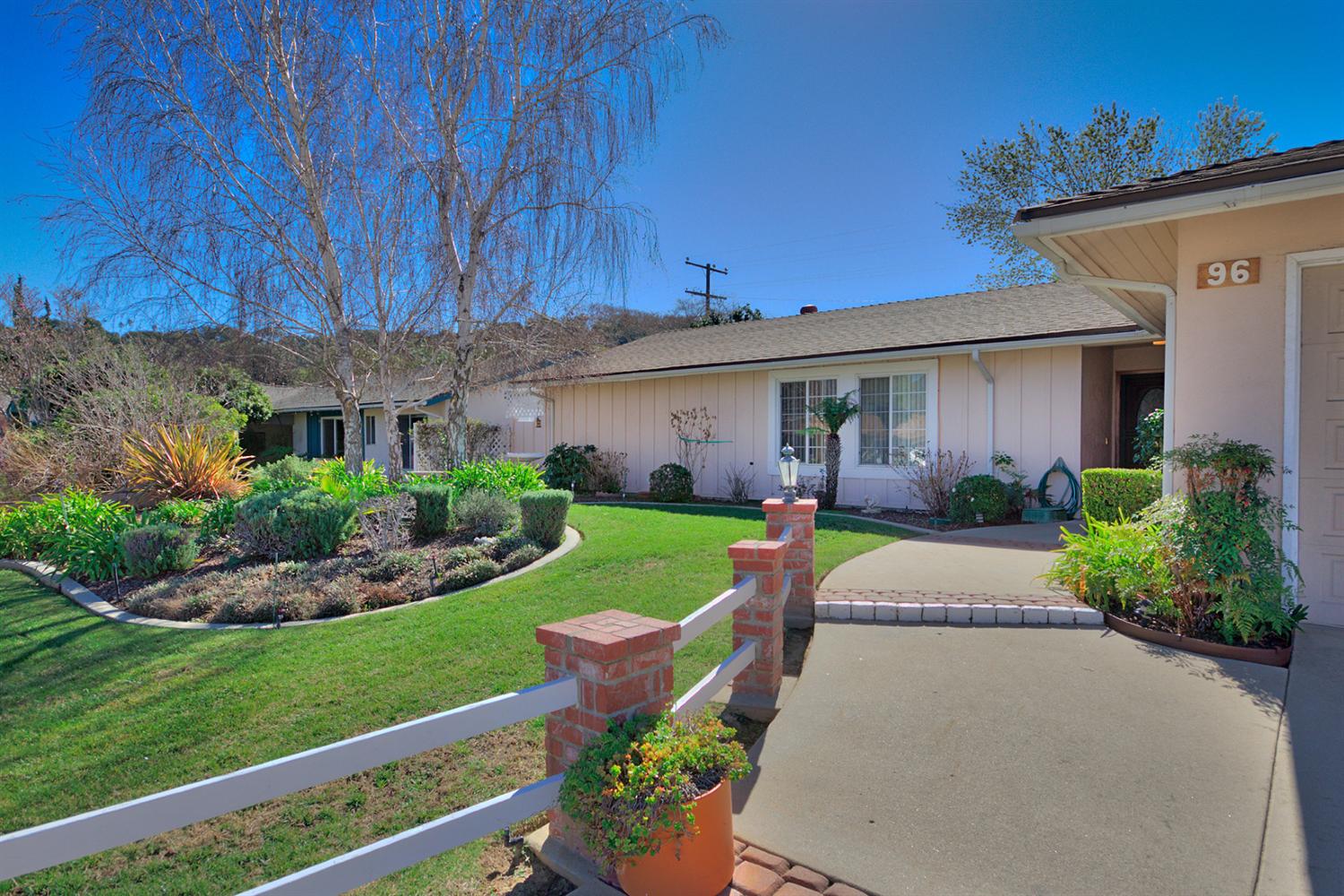 96 Valley Ridge St, Ojai, United States 93023