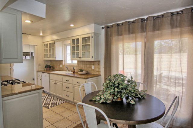 1002 Ayers Avenue, Ojai, CA 93023