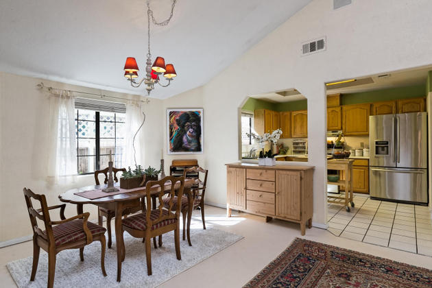 257 N. Arnaz, Ojai, United States 93023