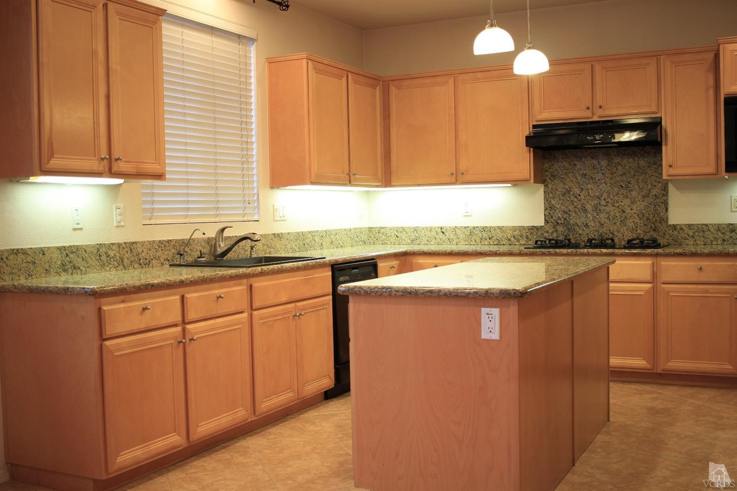 1635 Urbana Lane, Oxnard, CA 93030