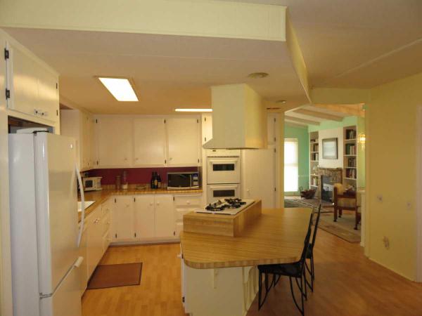 Oxnard Shores MHP 5540 W 5th St #79Oxnard, CA 93035
