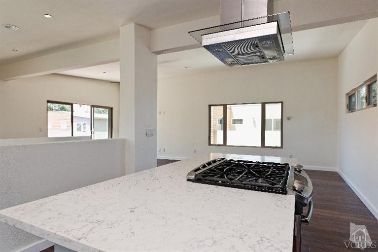 213 East Scott Street East, Port Hueneme, CA 93041