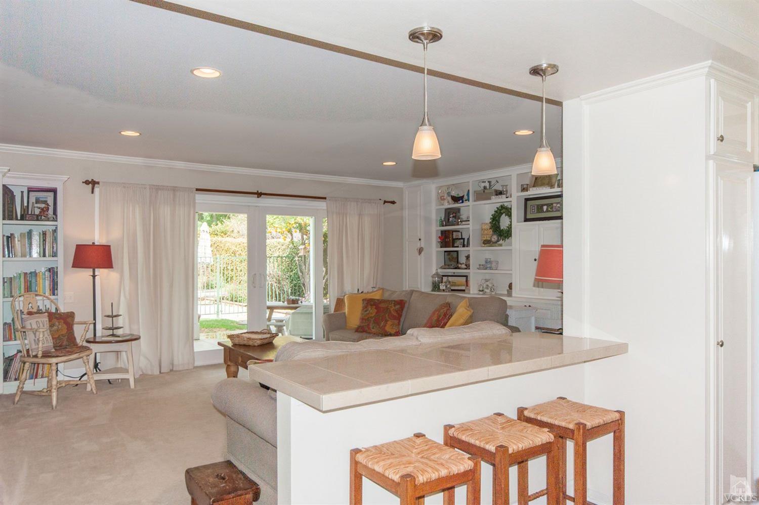 17045 April Ln., Santa Paula, United States 93060