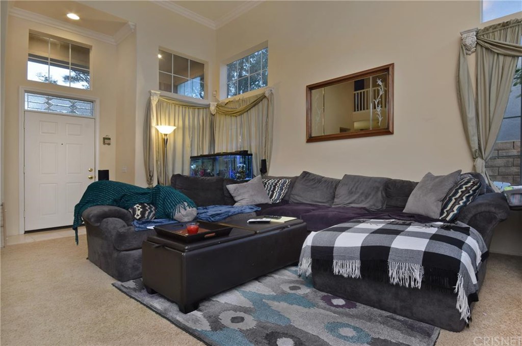 5986 Sunflower Street, Simi Valley, CA 93063