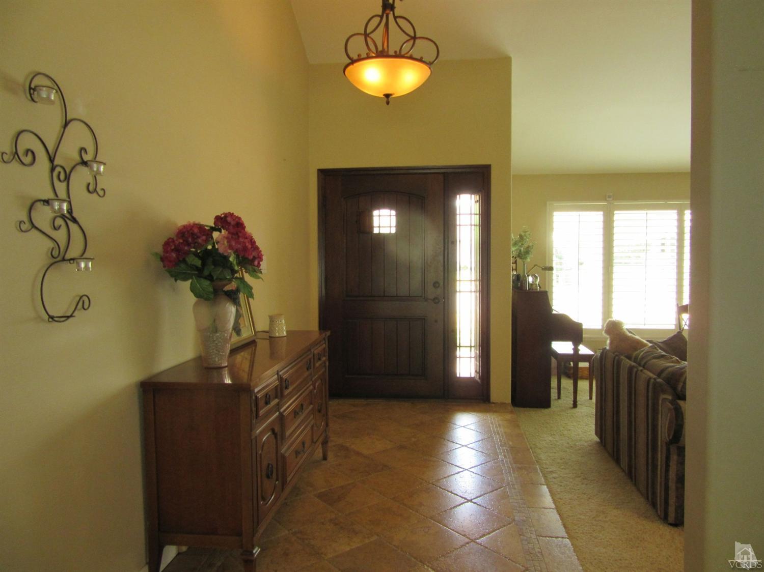 2186 Ecroyd Ave, Simi Valley, United States 93063