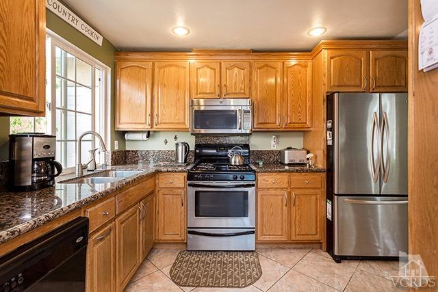 5777 Eunice Avenue, Simi Valley, CA 93063