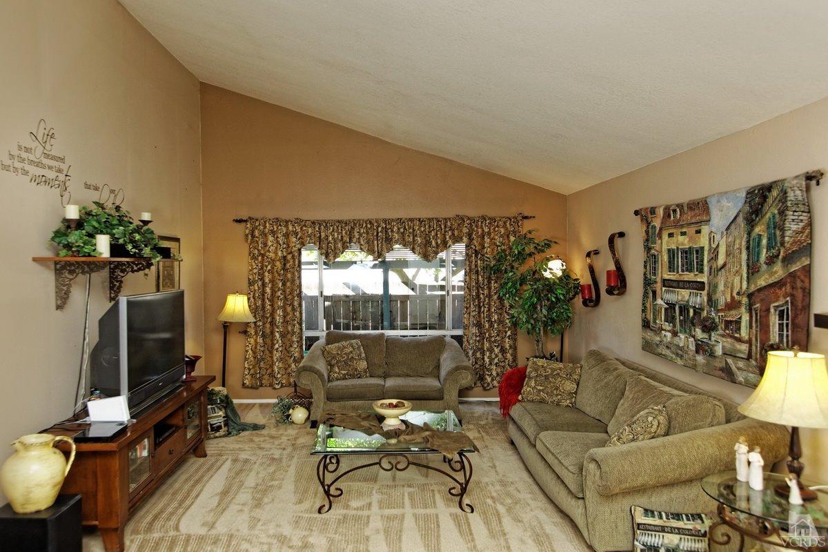 2602 Valencia Court, Simi Valley, CA 93063