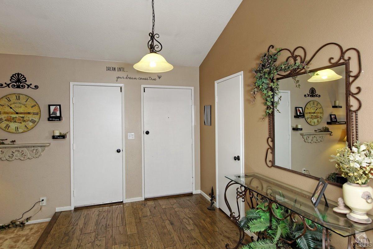 2602 Valencia Court, Simi Valley, CA 93063