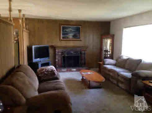 6386 White Street, Simi Valley, CA 93063