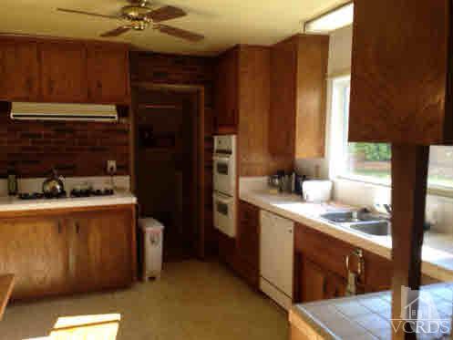 6386 White Street, Simi Valley, CA 93063