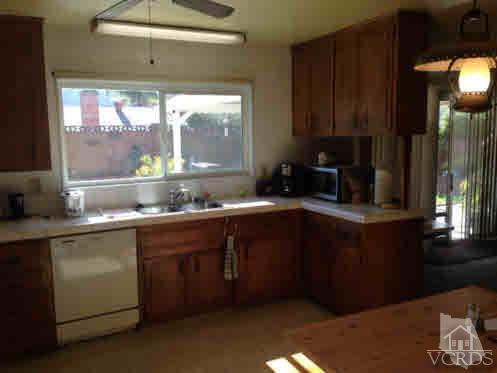 6386 White Street, Simi Valley, CA 93063