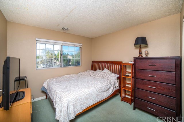 2760 Harrington Road, Simi Valley, CA 93065