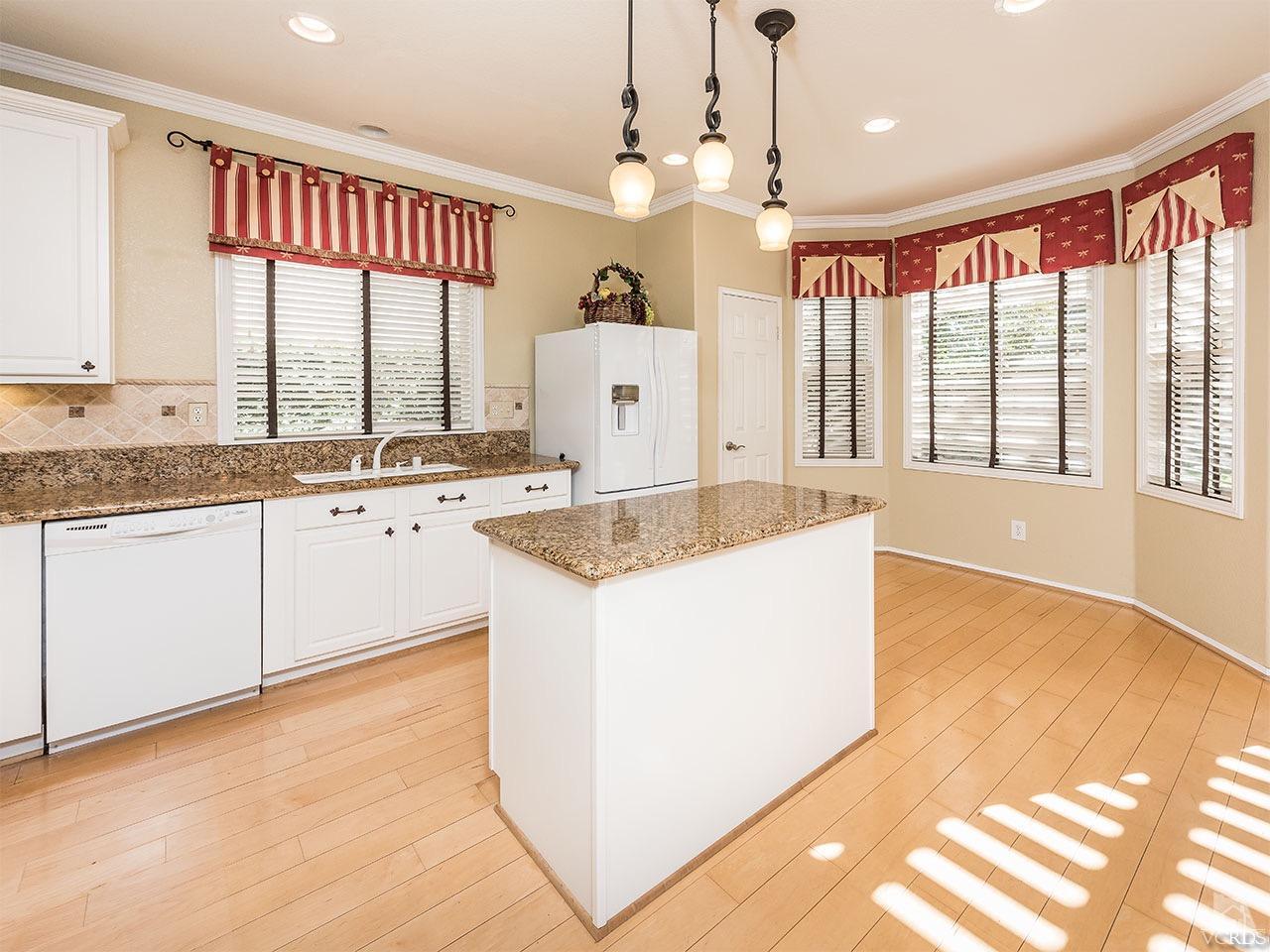 2134 Clancy Court, Simi Valley, CA 93065