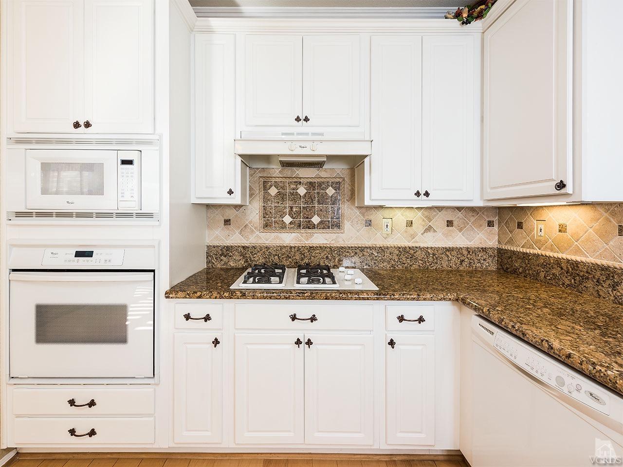 2134 Clancy Court, Simi Valley, CA 93065