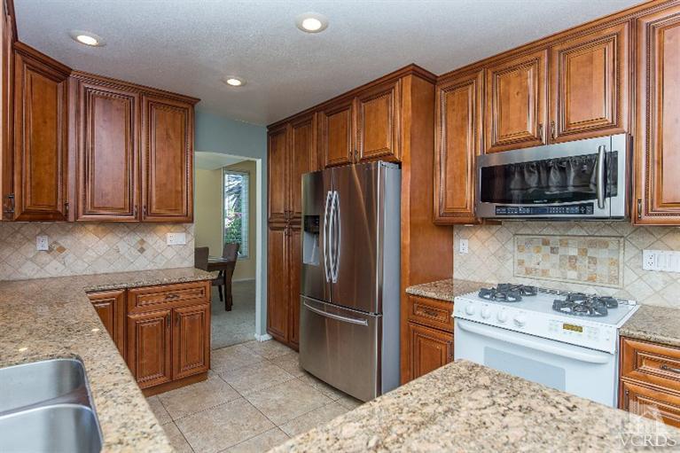 1558 Acapulco Avenue, Simi Valley, CA 93065