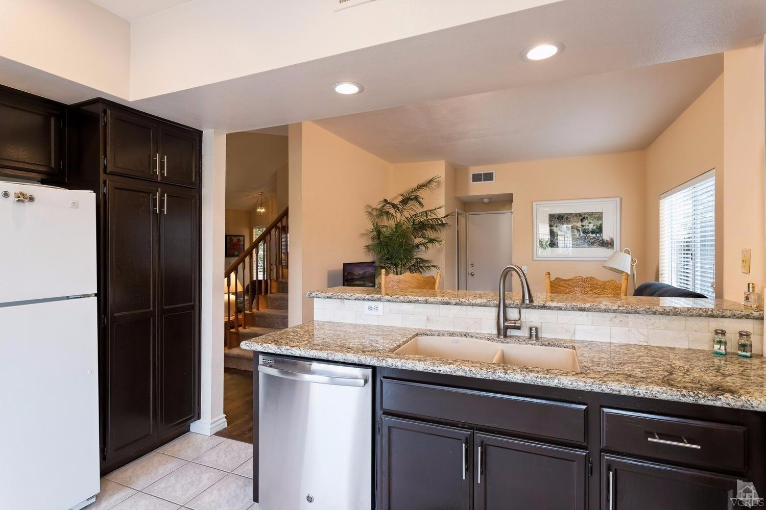 1234 Forest Avenue, Simi Valley, CA 93065