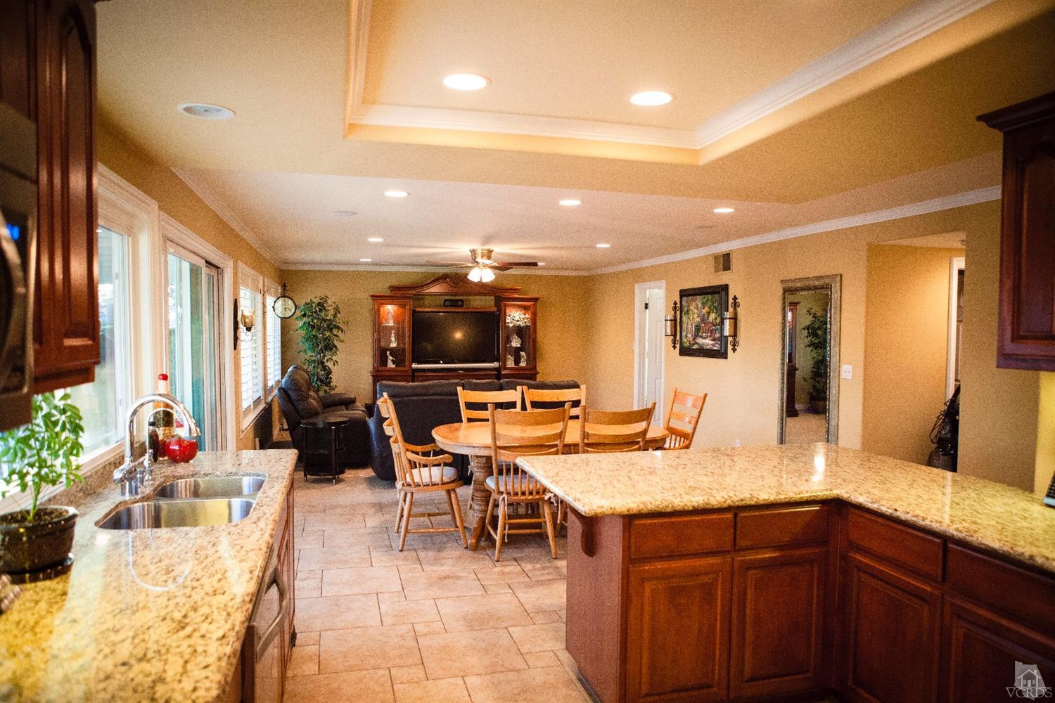 2250 Graceland Street, Simi Valley, CA 93065