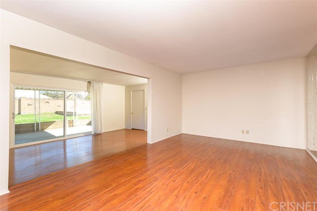 1162 Sycamore Drive, Simi Valley, CA 93065