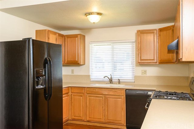 1162 Sycamore Drive, Simi Valley, CA 93065
