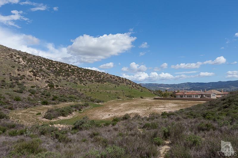 3129 Milestone Avenue, Simi Valley, CA 93065