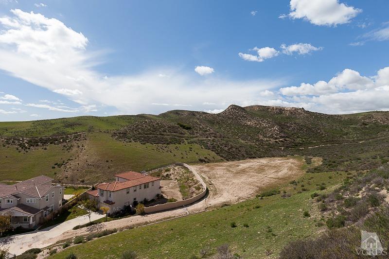 3129 Milestone Avenue, Simi Valley, CA 93065
