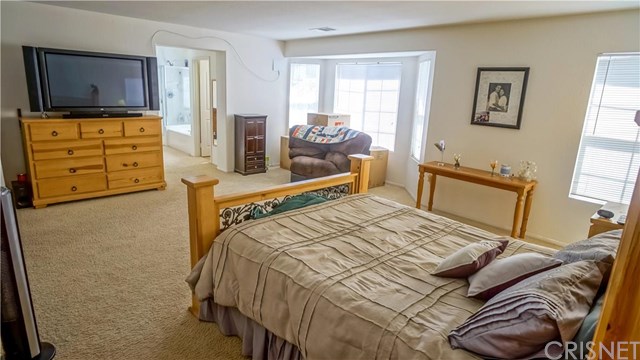 216 Winton Court, Simi Valley, CA 93065