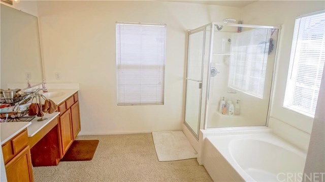 216 Winton Court, Simi Valley, CA 93065