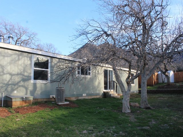 60 Poplar LaneBodfish, CA, 93205Kern County