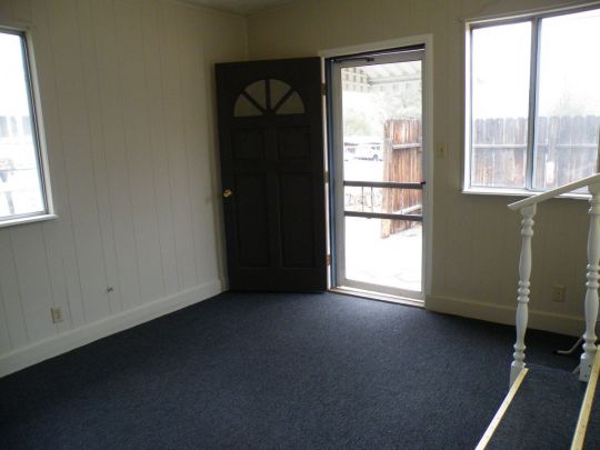 212 Columbus, Bodfish, CA 93205