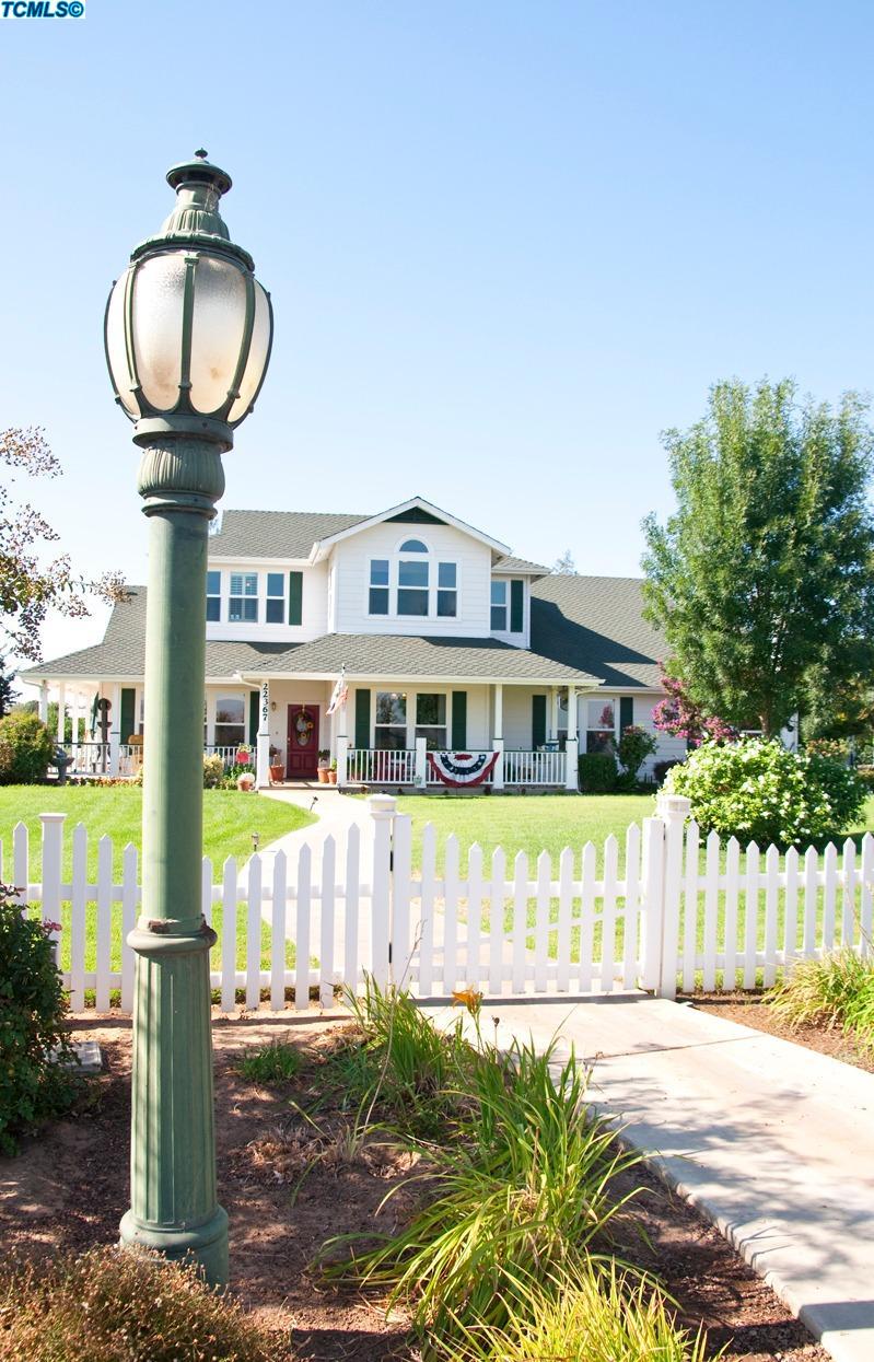 22367Avenue 296, Exeter, CA 93221