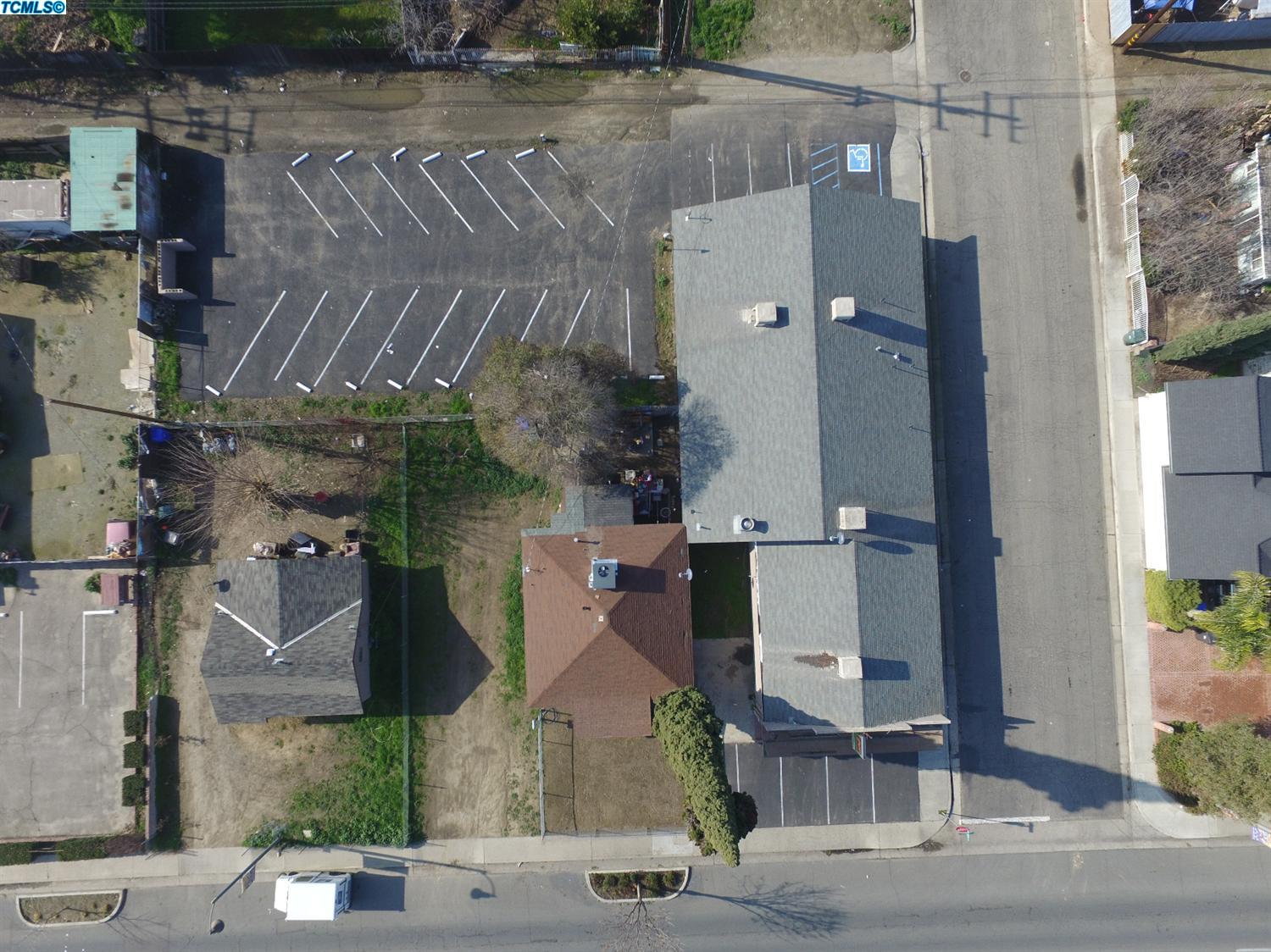 629 North Farmrsville Boulevard, Farmersville, CA 93223