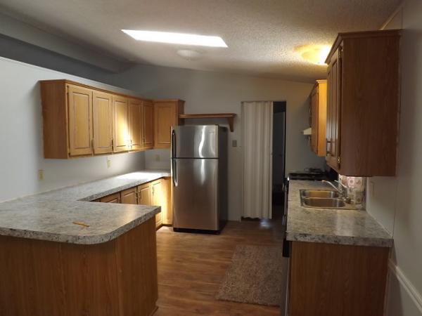 Hanford Del Arroyo Estates 860 E Grangeville Blvd 130Hanford, CA 93230