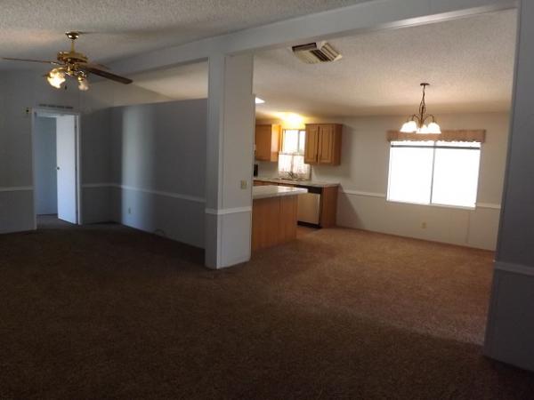 Hanford Del Arroyo Estates 860 E Grangeville Blvd 130Hanford, CA 93230